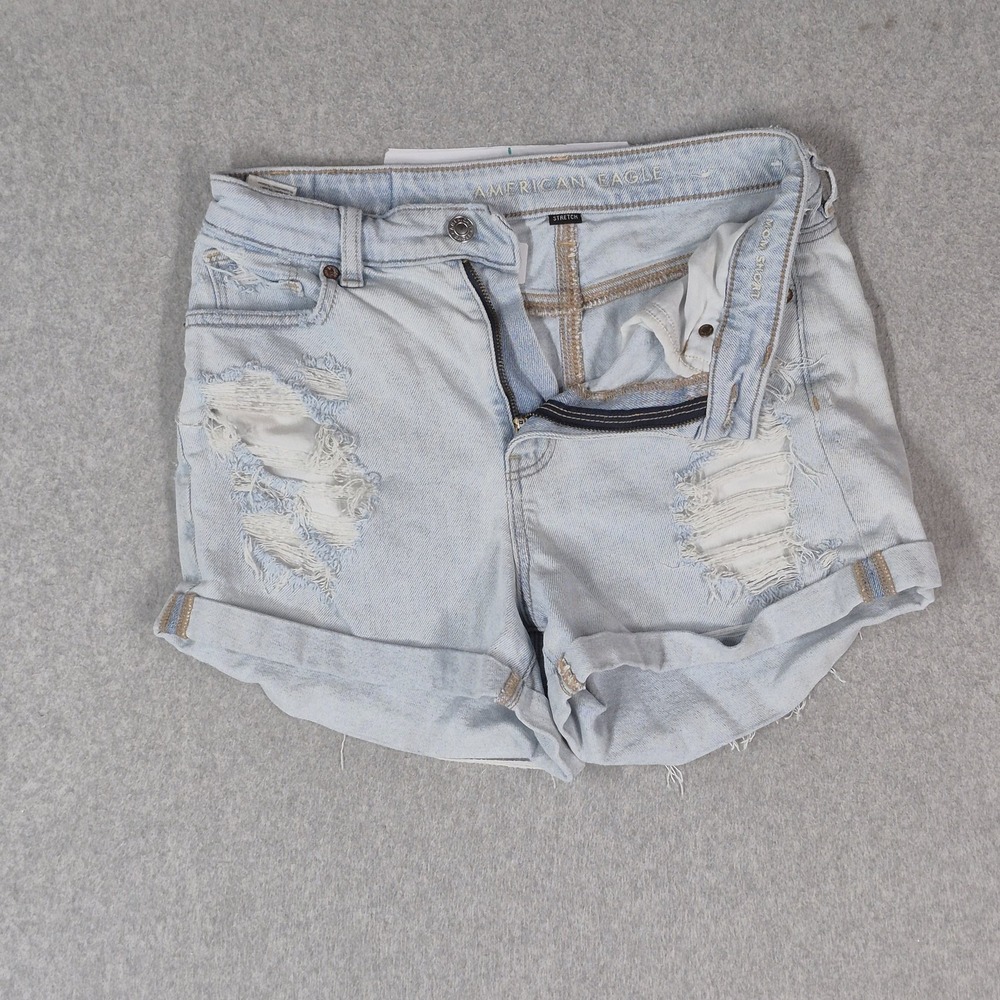 American‎ Eagle Outfitters Women Shorts 4 Light Blue Denim Distressed Shorts Mom